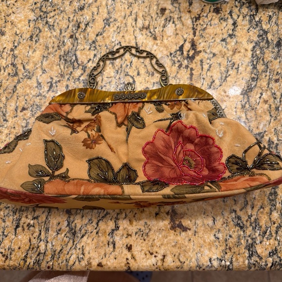Handbags - Vintage 
 floral purse with beaded details